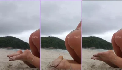 Exibida na praia, ostentando o bumbum