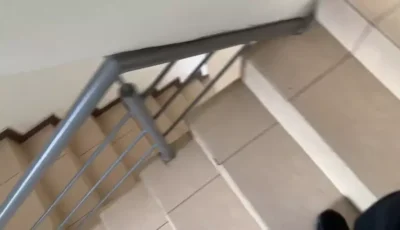 Deixou a priminha de 18 anos brincando a tarde toda!