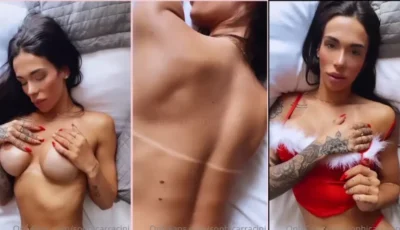 Sophia Carracini exibindo a língua e despertando pensamentos mais picantes