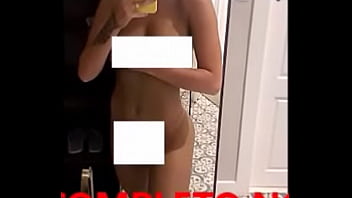 Branca Sousa pelada