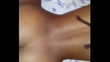 Mulata gostosa novinha