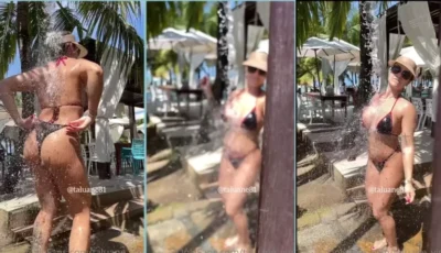 A delícia da Taluane adora pegar uma chuveirada na praia