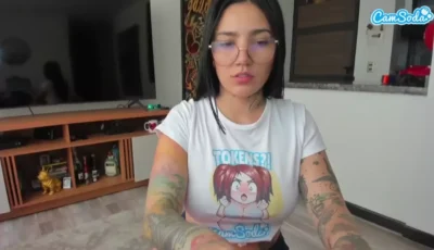 Vídeo picante da live da lolasaenz na CamSoda