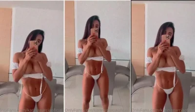 Vídeo sensual da Karina Garcia no OnlyFans, a gostosa de peitão