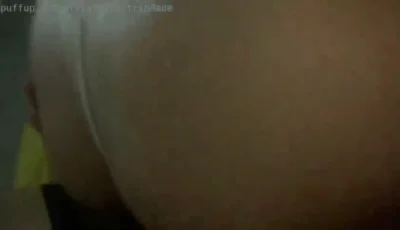 Vitória Trindade é uma danadinha muito safada que adora levar uma boa enrabada – se é que me entende