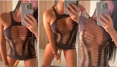 Amelia, a gostosa, tá se divertindo com um vibrador na sua intimidade