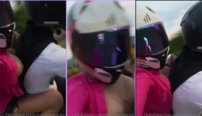 Daniela Antury mostrando os peitinhos no moto Uber